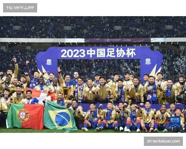 2017年足协杯决赛第二回合解析:精彩对决铸就上海绿地申花夺冠传奇 2017年足协杯决赛第二回合解析:精彩对决铸就上海绿地申花夺冠传奇